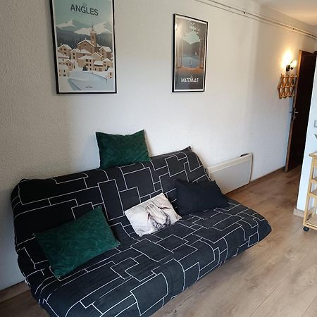 Appartement Ideal Pour Famille Les Angles  Room photo